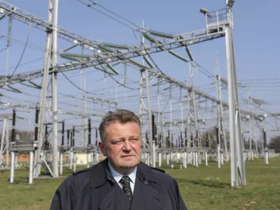 - 06.04.2022 &ndash; mag. Aleksander Mervar, menedžer - direktor družbe ELES, sistemskega operaterja elektroenergetskega sistema Slovenije od leta 2013, član nadzornega sveta Kapitalske družbe /FOTO: Jaka GasarOPOMBA: INTERVJU ZA OBJEKTIV 2022