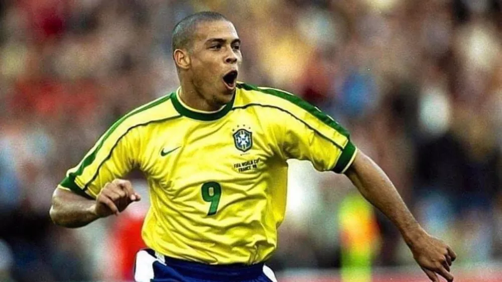 Kaj se je dogajalo z Ronaldom pred finalom svetovnega prvenstva v Franciji, je &scaron;e naprej velika neznanka. F instagram