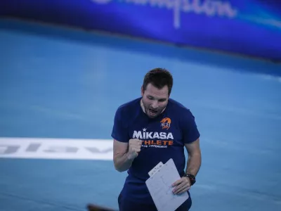 glavni trener Luka Slabe- odbojka - ACH Volley - Marek Union Dupnica, liga prvakov, skupina A, 2. krog:- Odbojkarji ACH Volleyja so s 3:0 premagali bolgarskega prvaka Marek Union Dupnico//FOTO: Luka Cjuha