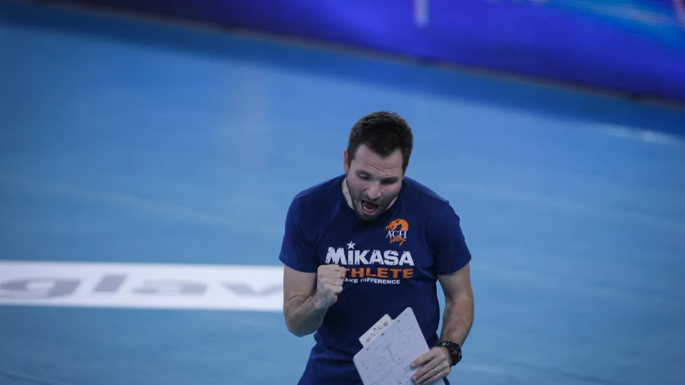glavni trener Luka Slabe- odbojka - ACH Volley - Marek Union Dupnica, liga prvakov, skupina A, 2. krog:- Odbojkarji ACH Volleyja so s 3:0 premagali bolgarskega prvaka Marek Union Dupnico//FOTO: Luka Cjuha