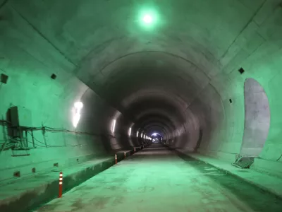 18.3.2024 - predor Karavanke - dogodek ob preboju vzhodne cevi avtocestnega predora Karavanke, nagovor bo imel predsednik vlade Robert Golob, dogodka se bo udeležila tudi ministrica za infrastrukturo Alenka Bratu&scaron;ekFoto: Luka Cjuha