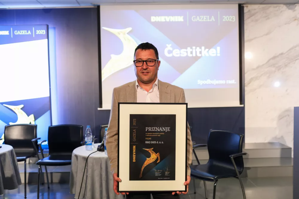 direktor podjetja RIKO EKOS Ale&scaron; Knavs- 27.09.2023 - 23. Slovenska GAZELA 2023 &ndash; regijski izbor najbolj&scaron;ih najhitreje rastočih podjetij v organizaciji časnika Dnevnik &ndash; razglasitev dolenjsko-posavske gazele 2023 v Novem mestu //FOTO: Bojan Velikonja