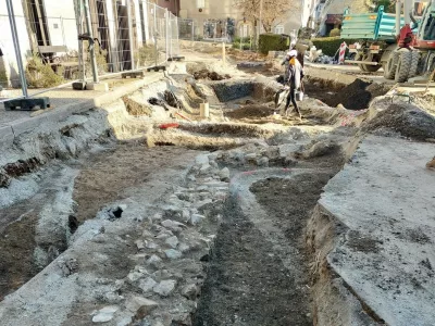 Arheologi na delu v La&scaron;kem