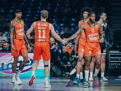 Ko&scaron;arkarji Olimpije so zaradi težav z letalskimi povezavami&nbsp;ostali brez tekme evropskega pokala proti Lietkabelisu. Foto:&nbsp;ABA