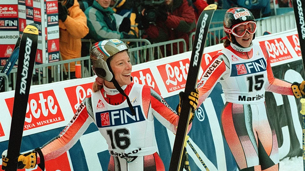 Ur&scaron;ka Hrovat &Scaron;pela Pretnar, Smučanje-Zlata lisica