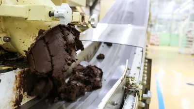 Na terminskih borzah je bilo treba za tono kakava, glavne surovine za čokolado, pred dnevi od&scaron;teti 12.605 dolarjev, kar je bilo skoraj 900 evrov več od zadnjega rekorda iz lanskega aprila. Foto: Bojan Velikonja