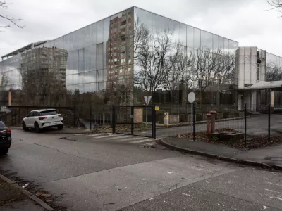 06.01.2025. - Stavba na naslovu Litijska 51, ki je predmet afere nakupa za potrebe Okrožnega sodi&scaron;ča v Ljubljani.//FOTO: Bojan Velikonja