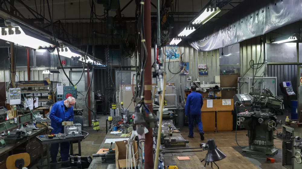 - 29.01.2019 &ndash; Podjetje ALPINA, tovarna obutve &ndash; proizvodnja, Strojarska ulica 2, Žiri//FOTO: Jaka Gasar