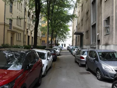 Sogovorniki iz Nem&scaron;ke hi&scaron;e so zagotovili, da je postopek, ki ga je zaradi Drame sprožilo državno odvetni&scaron;tvo, grob poseg v njihove pravice in da je tudi popolnoma nepotreben. Foto: Bojan Velikonja&nbsp;