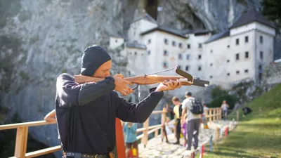 Danes je to priljubljena&nbsp;turistična atrakcija, kjer občasno prirejajo tudi zanimive aktivnosti.&nbsp;/ Foto: Arhiv Postonjska Jama/Dokumentacija