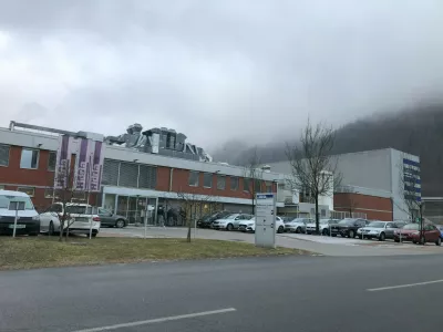 Podjetje Hidria na Jesenicah načrtuje &scaron;iritev proizvodnje. Foto: Eva Branc