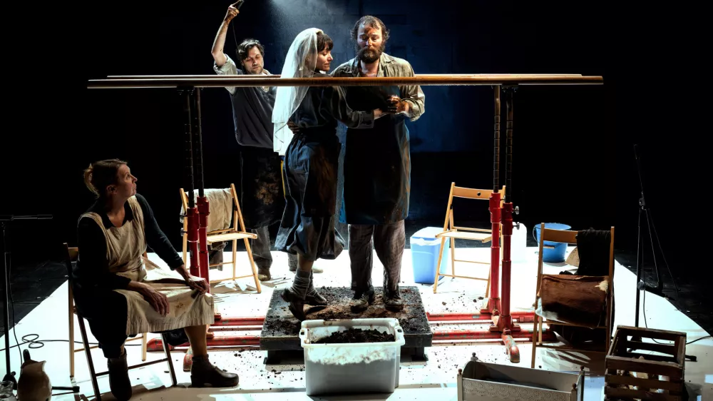 Boj na požiralniku, Pre&scaron;ernovo gledali&scaron;če Kranj 2024