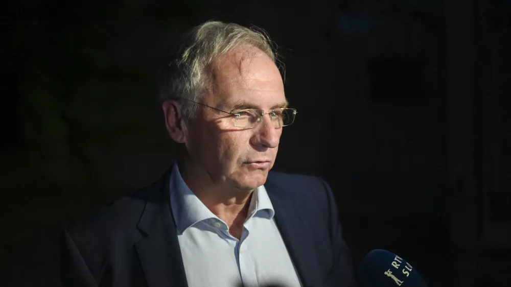 Ale&scaron; Hojs09.06.2024 - Evropske volitve 2024 - Volitve poslancev v Evropski parlament - sedež stranke SDS (Slovenska demokrtska stranka) //FOTO: Nik Erik Neubauer