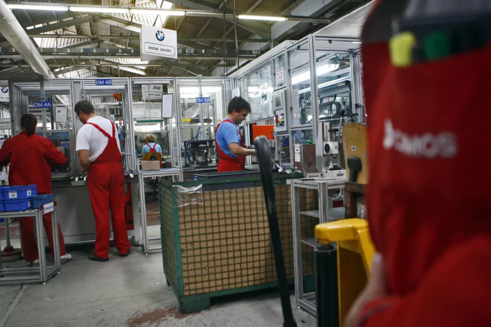 - CIMOS d.d., avtomobilska industrija, Koper - proizvodnja delov in opreme za motorna vozila, tovarna - //FOTO: Bojan Velikonja