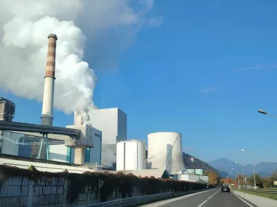 Vodstvo TE&Scaron; trdi, da blok 6, odkar so postali izvajalci javne službe zagotavljanja toplote, v glavnem obratuje blizu minimalne moči. Foto: Mojca Marot&nbsp;