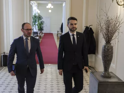 Jernej Vrtovec, Matej Tonin- 30.01.2024 &ndash; srečanje o dolgoročni rabi jedrske energije v Sloveniji, ki ga pripravlja predsednik vlade Robert Golob, udeležila se ga bo predsednica republike Nata&scaron;a Pirc Musar, med povabljenimi pa so tudi predsednica DZ Ur&scaron;ka Klakočar Zupančič, predsednik DS Marko Lotrič, predsedniki parlamentarnih strank ter poslanca madžarske in italijanske narodne skupnosti //FOTO: Jaka Gasar