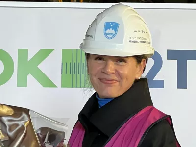 Alenka Bratu&scaron;ek