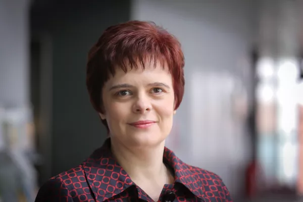 27.03.2020Damjana Pondelek - Urednica.siFoto: Barbara Reya/barbarareya.si