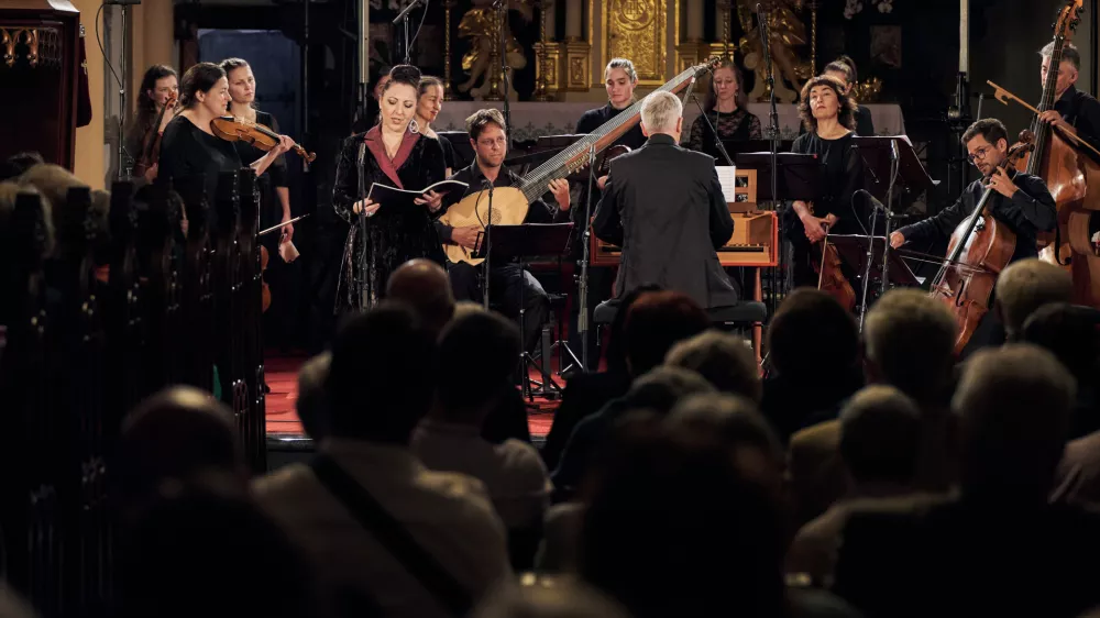 12. 8. Alessandro Stradella: oratorij Sveti Janez KrstnikKathrin Hottiger, sopranB&eacute;n&eacute;dicte Tauran, sopranAco Aleksander Bi&scaron;ćević, visoki tenorRaffaelle Giordani, tenorLisandro Abadie, basFestivalski baročni orkester