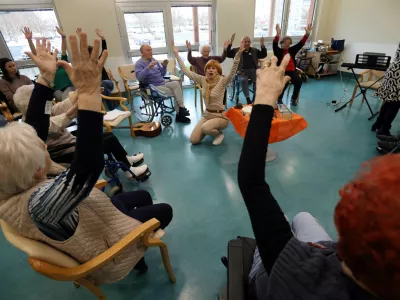 13.12.2024 - dom starej&scaron;ih Fužine, glasbena terapijaFoto: Tomaž Skale