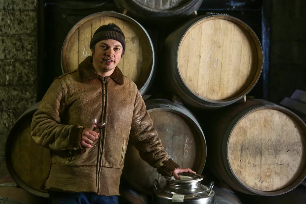 Tilen Praprotnik, istrski vinar - 23.03.2018 - Vinska klet Steras Wines &ndash; vinogradni&scaron;tvo - vinarstvo, &Scaron;ared 43a, Izola //FOTO: Luka Cjuha.