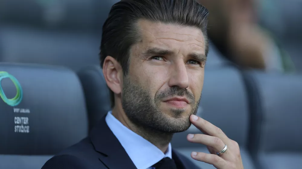 trener NK Olimpija Luka Elsner- nogomet 2016 - Olimpija: Gorica, Prva liga TS, 8. krog            //FOTO: Jaka Gasar