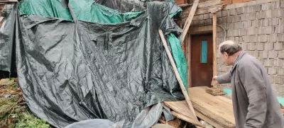 rešeni izpod ruševin