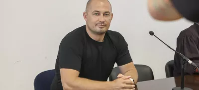 Ranis Smajlović je zatrdil, da sta otroka preskrbljena, zdrava in srečna. Foto: Luka Cjuha