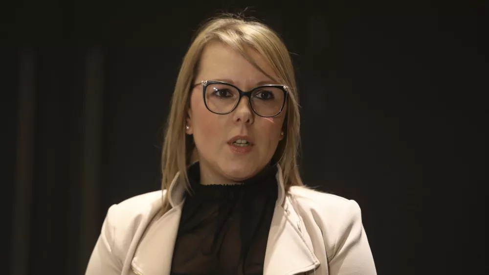 Mateja Čalu&scaron;ić, nova ministrica za kmetijstvo, gozdarstvo in prehrano; - 12.01.2024 &ndash; Državni zbor &ndash; 60. Izredna seja DZ &ndash; poslanci odločali o imenovanju poslanke Gibanja Svoboda Mateje Čalu&scaron;ić za novo ministrico za kmetijstvo, gozdarstvo in prehrano.  //FOTO: Luka Cjuha