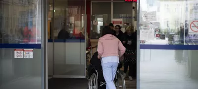 Zdravstvo - simbolična fotografijaDolgotrajna oskrbaUpokojenciPacienti- 15.2.2024 - UKC Ljubljana - Urgenca// FOTO: Nik Erik Neubauer
