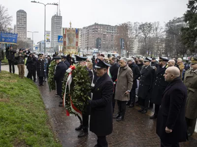 Commemorazione vittime delle Foibe in Piazza della RepubblicaMilano - Italia - CronacaLuned&igrave;, 10 Febbraio, 2025 ()Commemoration of the victims of the Foibe in Piazza della RepubblicaMilan, Italy - NewsMonday, 10 February, 2025 (),Image: 961781111, License: Rights-managed, Restrictions:, Model Release: no