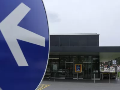 &raquo;Po naravi stvari trditev, ki je resnična, ne more biti nepo&scaron;tena in zavajajoča,&laquo; so med drugim poudarili v Hoferju v odgovoru na pritožbo, ki jo je pri slovenskem ogla&scaron;evalskem razsodi&scaron;ču vložil njegov konkurent Spar Slovenija. Foto: Jaka Gasar&nbsp;