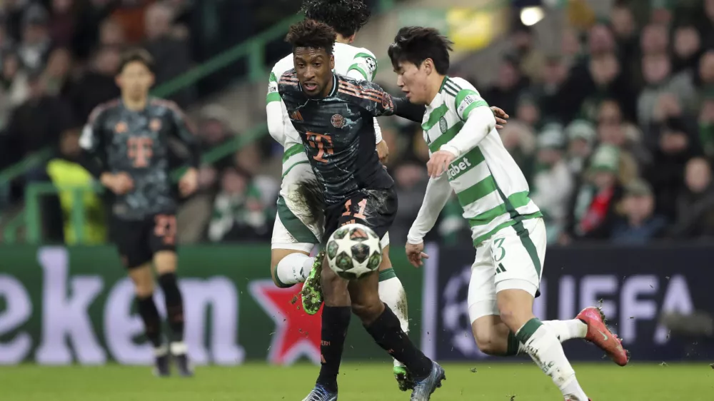 Igralci Celtica (v zeleno-belih dresih) so poskrbeli, da dvoboj z Bayernom &scaron;e ni odločen. Foto: AP