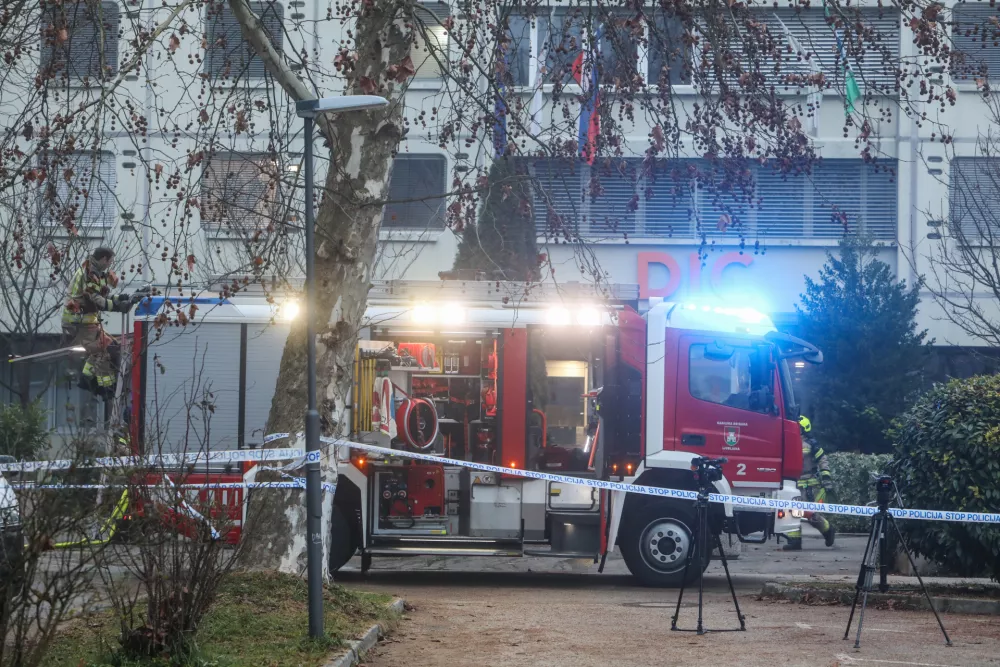 - 30.01.2025. - Obsežen požar v Dija&scaron;kem domu Ivana Cankarja v Ljubljani.//FOTO: Bojan Velikonja