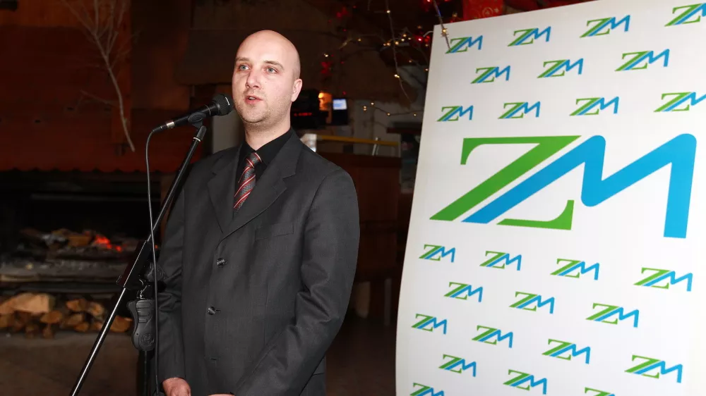 Sebastjan Strm&scaron;ek, pomočnik i.d. premoženjskih zavarovanj, Zavarovalnica Maribor