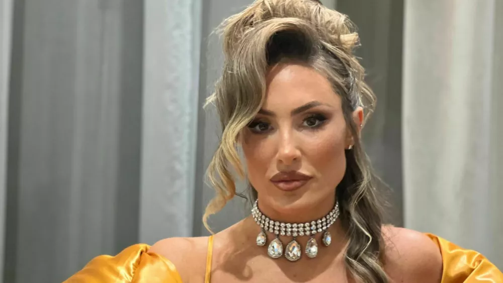 Senidah: Lahko rečem, da imam občinstvo od &scaron;estih do &scaron;estdesetih ali sedemdesetih let, so pa ženske v večini. / Foto: Du&scaron;an Petrović