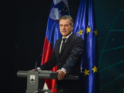 Robert Golob10.01.2025 Slovesnost v organizaciji ministrstva za gospodarstvo, turizem in &scaron;port ob vstopu Slovenije v polnopravno članstvo Evropske vesoljske agencije (ESA), Center Noordung, VitanjeFOTO: Nik Erik Neubauer