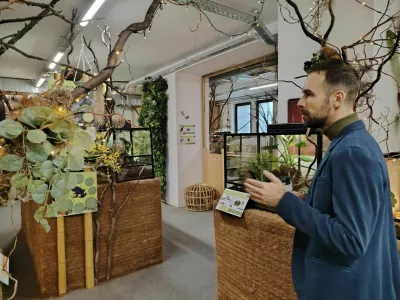 Simon CirkulanTropska hi&scaron;a, Celje