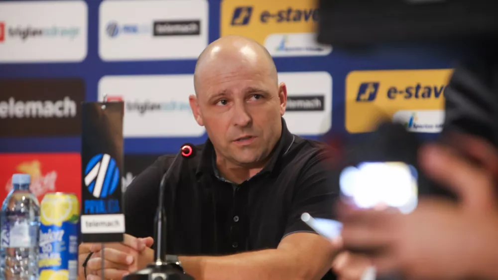 trener Nk Roga&scaron;ka Oskar Drobne- 21.07.2023 - Nogometna zveza Slovenije &ndash; novinarska konferenca NZS pred 33. sezono Prva liga Telemacha, na kateri je pričakovanja in cilje predstavilo vseh deset prvoliga&scaron;kih trenerjev; - nogometni trenerji - //FOTO: Bojan Velikonja