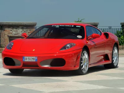 P61YY7 A Ferarri F430