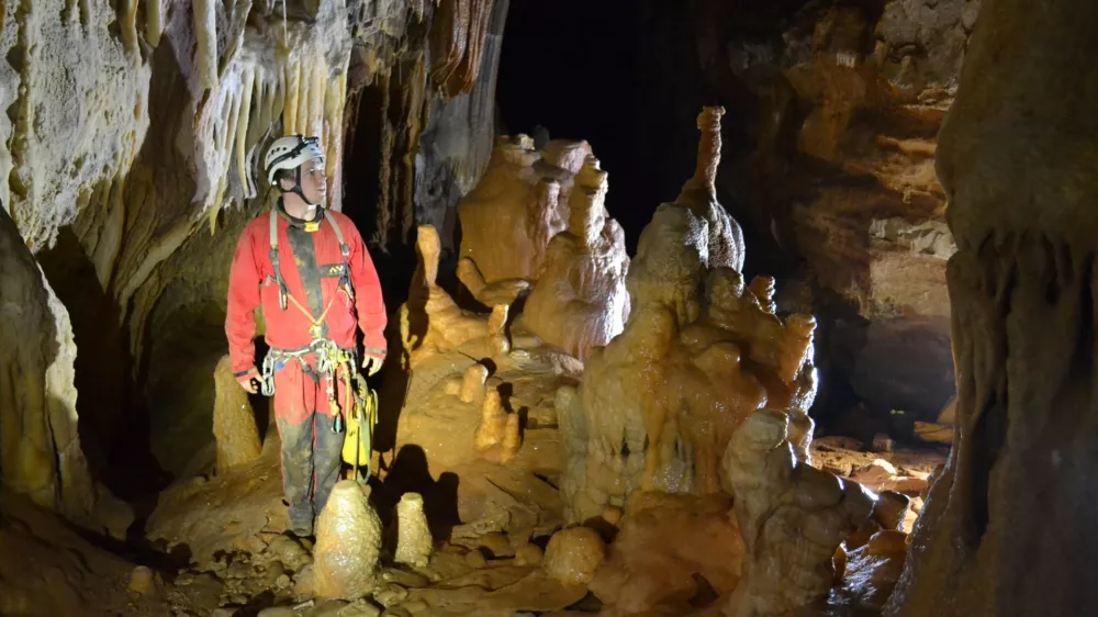 Orlek, Matejeva jamaRaziskovanje novo odkrite Matejeve jame pri Sezani.Foto: arhiv Hudvik Husu