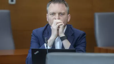 Tine Novak- 03.03.2025 - Predsednik vlade dr. Robert Golob je na 28. redni seji Državnega zbora odgovarjal na ustna poslanska vpra&scaron;anja - parlament, poslanec, poslanci, politika, vlada//FOTO: Jaka Gasar