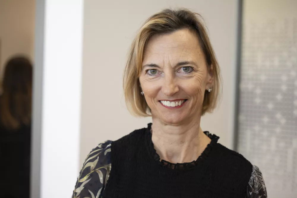 Jasna Kržin Stepi&scaron;nik, direktorica BIC Ljubljana: &raquo;Z novimi učilnicami smo pridobili možnost bolj&scaron;e organizacije dela in večje fleksibilnosti pri načrtovanju urnikov, kar bo zagotovo pozitivno vplivalo na učni proces in počutje na&scaron;ih dijakov ter učiteljev. In tega se resnično veselimo.&laquo;