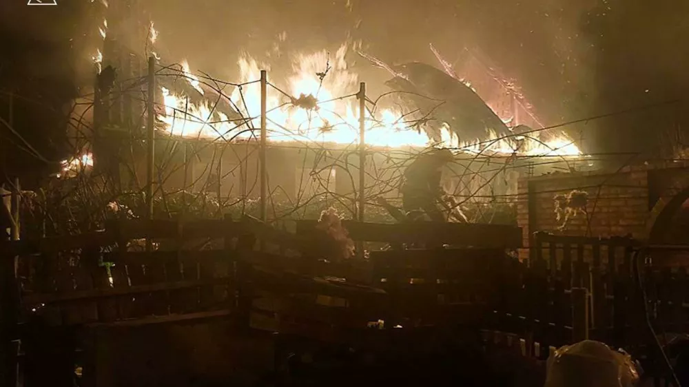 Posledice ruskega zračnega napada na Odeso.