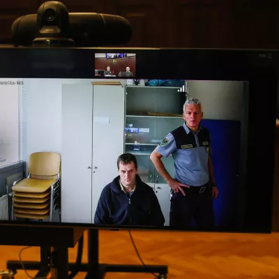 - obtoženi Peter Primožič,- 20.12.2024. - Sojenje obtoženemu Petru Primožiču za umor v Poljanski dolini preko video konference.//FOTO: Bojan Velikonja