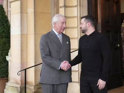 Britain's King Charles and Ukrainian President Volodymyr Zelenskiy shake hands as they meet at the Sandringham Estate in Norfolk, Britain March 2, 2025. Joe Giddens/Pool via REUTERS   TPX IMAGES OF THE DAY