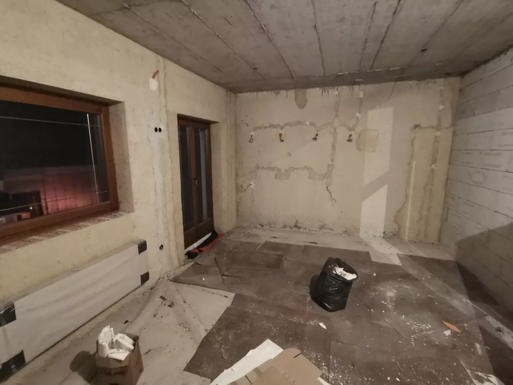 V KS Pirniče so pojasnili, da so uzurpirani skladi&scaron;čni prostor izpraznili člani KUD Pirniče, medtem ko so obstoječe garderobe ostale nedotaknjene. Foto: KS Pirniče