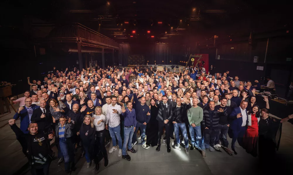 Automatic servis, zlata nit