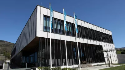 - 11.04.2022 &ndash; Podjetje Gen-i, trgovanje in prodaja električne energije, d.o.o.., Ulica Vinka Vodopivca 45 A, Kromberk v Mestni občini Nova Gorica. //FOTO: Tomaž Skale