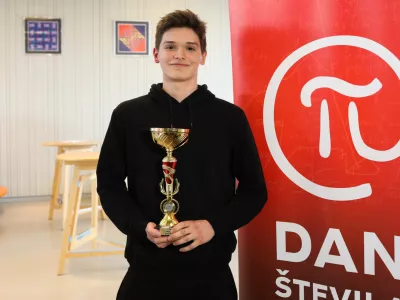 Vid Gor&scaron;ek zmagovalec, 14.03.2025. Dnevi &scaron;tevila In tekmovanje v recitiranju &scaron;tevila Pi. foto: Bojan Velikonja